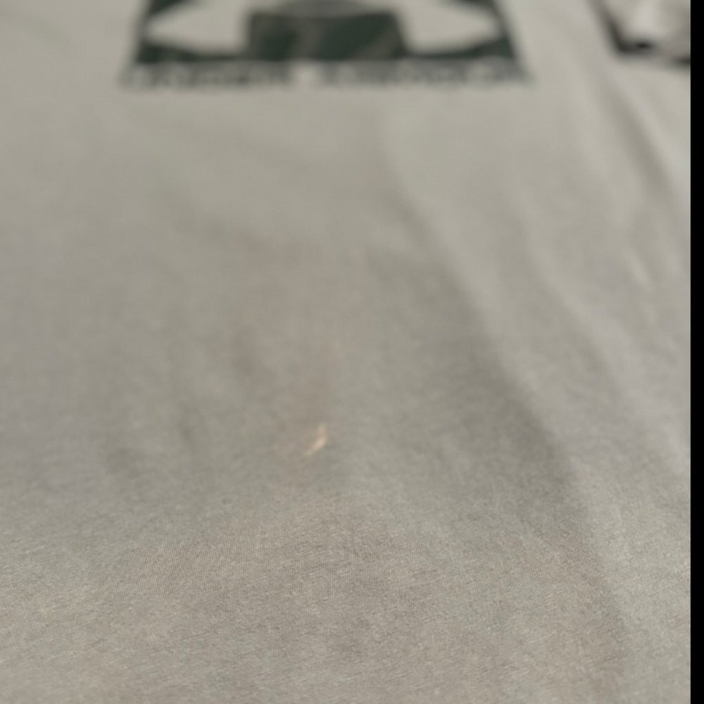 Under Armour HeatGear Athletic T-shirt Gray (Medium) - Picture 5 of 5